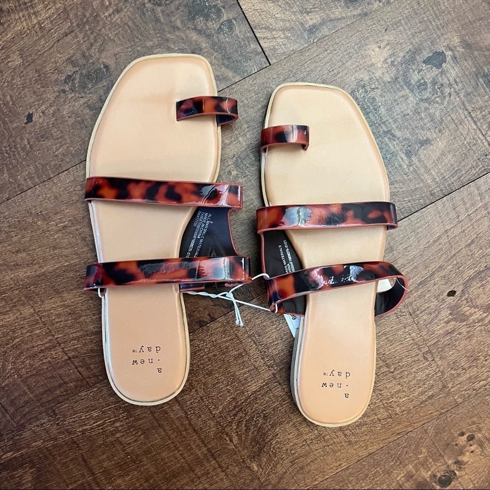 NWT Womens sandals Sz 8 a new day slip on brown black shoes non slip sole